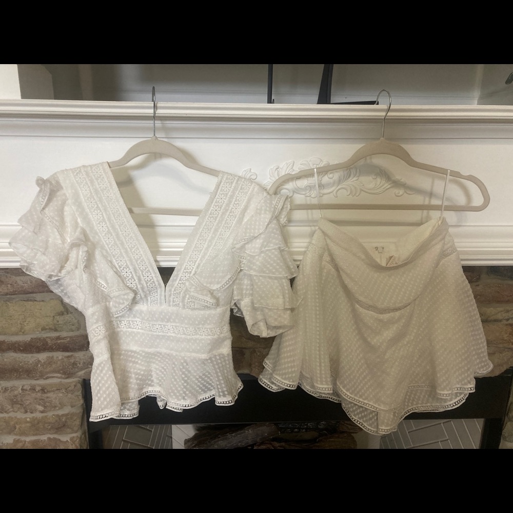 Keepsake white two-piece set - Picture 2 of 2